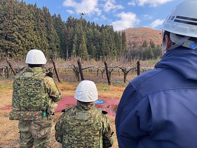 情報収集（ドローン）